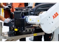 ABB機器人伺服電機帶不動負載維修